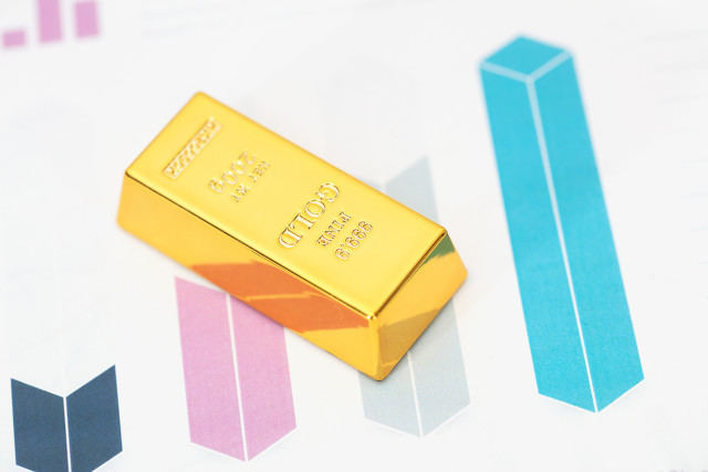 黄金价格波动：深度解析影响因素及投资策略